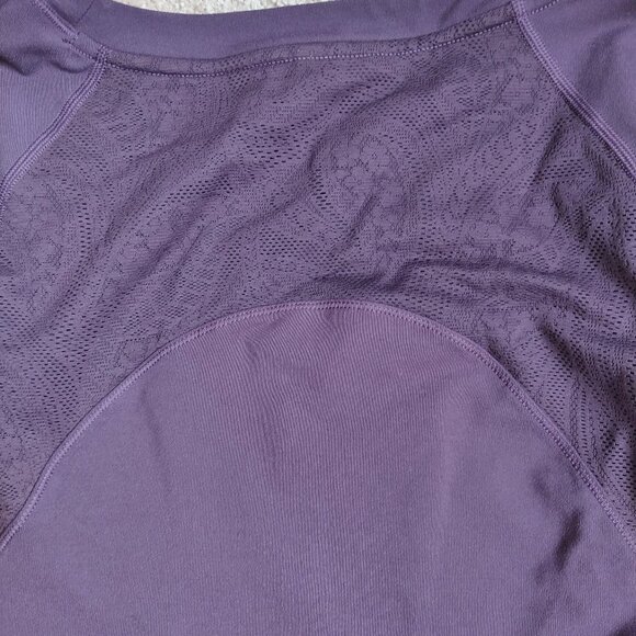 Athleta Shanti Lace Top Deep Crocus Violet Purple Active shirt XS - Picture 5 of 8